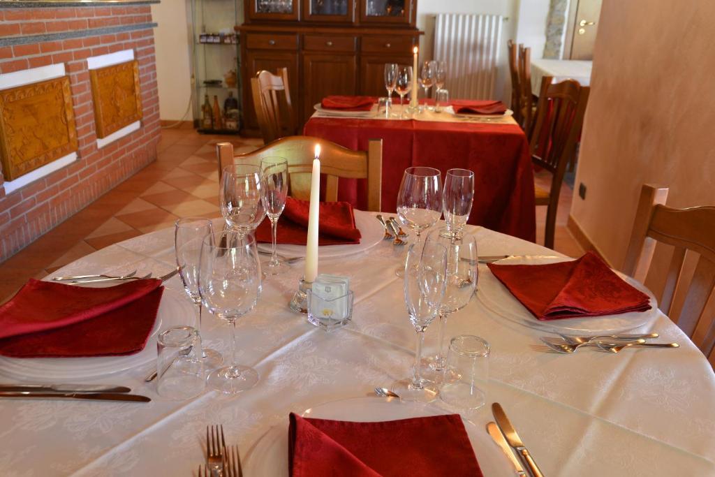 Da Fabiana Bed & Breakfast Bossolasco Luaran gambar